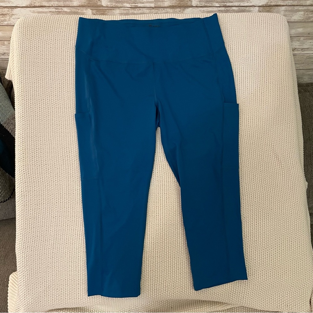 Ruby Ribbon Deep Blue activewear leggings